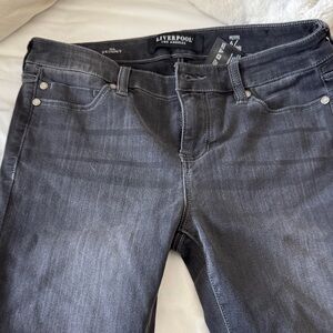 Women's Skinny Jeans - Charcoal Gray